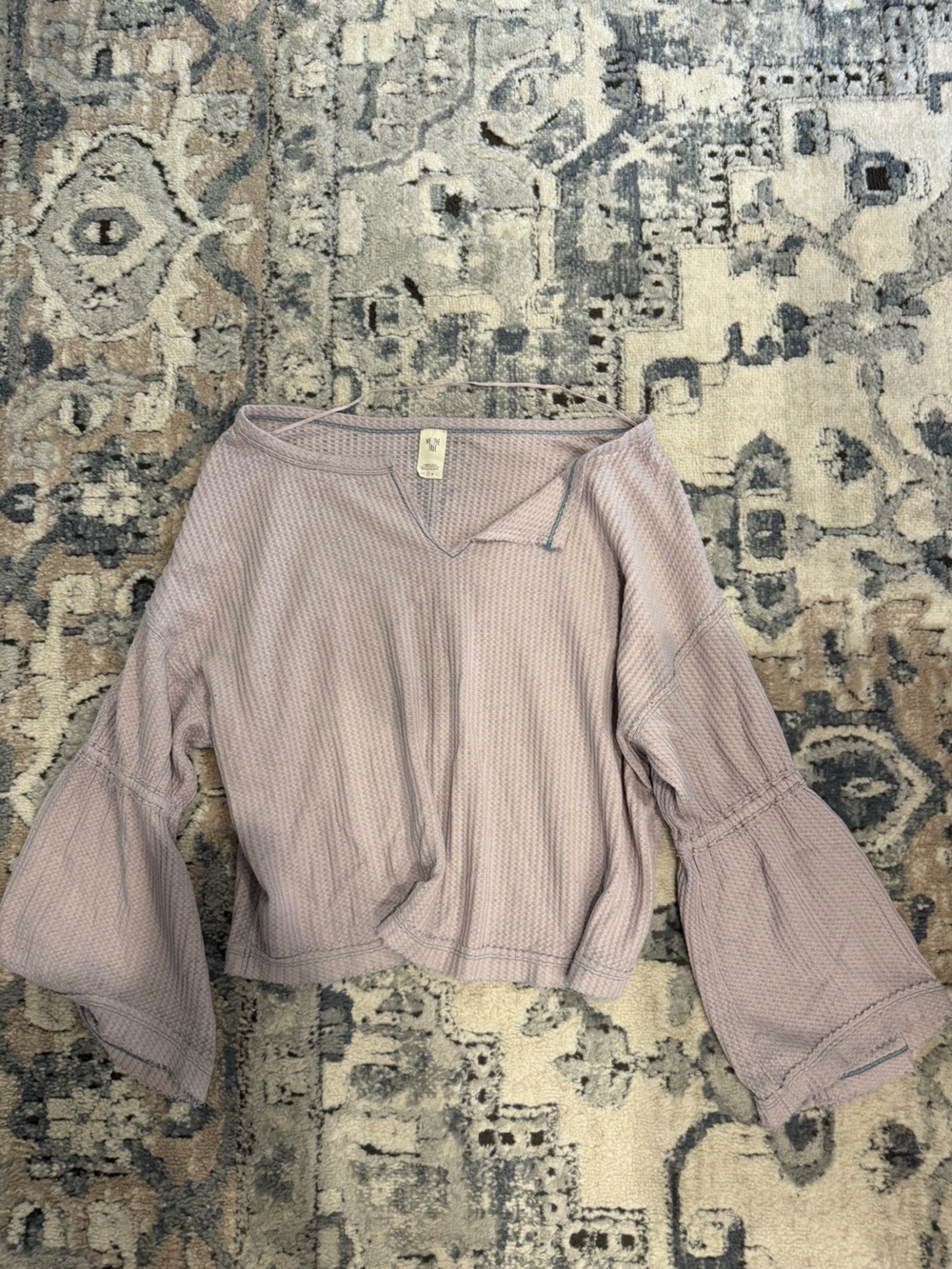 We The Free Men's Mauve Waffle-Texture V-Neck Sweater
